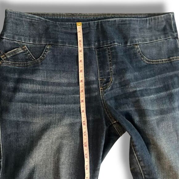 Rock & Republic Jeans Women's 16 Blue Pull-on Slimming Denim Cure Distressed - Picture 13 of 15